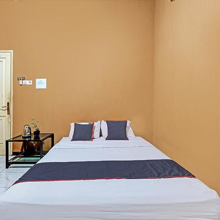 Collection O 92864 Mitra Residence Semarang Exterior photo